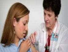 Vaccinating Students Can Benefit Entire Community, Study Finds