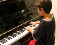 Research Finds Music Lessons Enhance Brain in Disadvantaged Kids