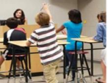 Standing Desks Help Student Concentrate, Lose Weight, Study Finds