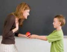 Survey: Should Parents Tip or Gift Your Teachers This Holiday Season?
