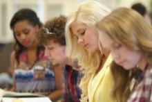 Teaching Innate Ability Over Hard Work Deters Students From STEM, Study Finds